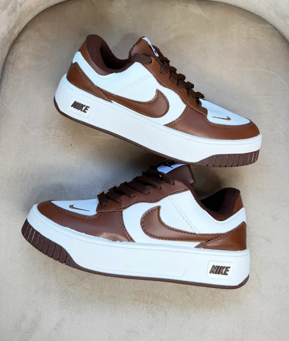 Tênis Nike
