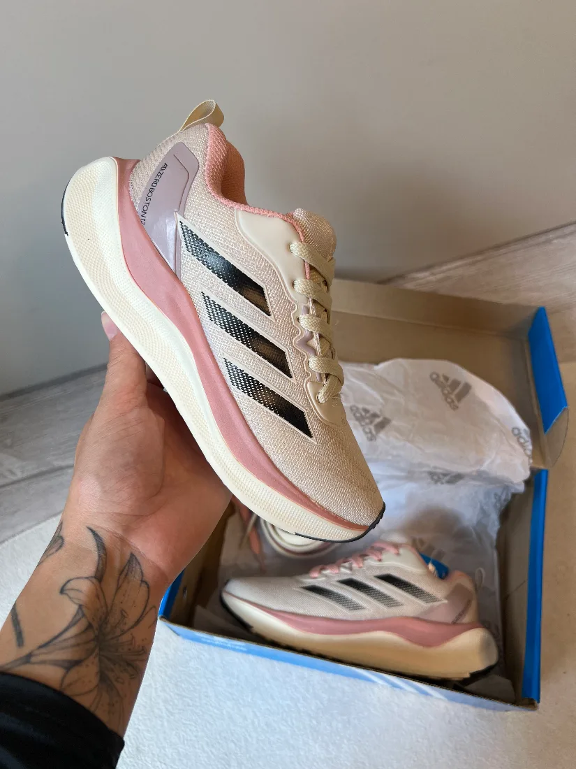 Tênis Nike