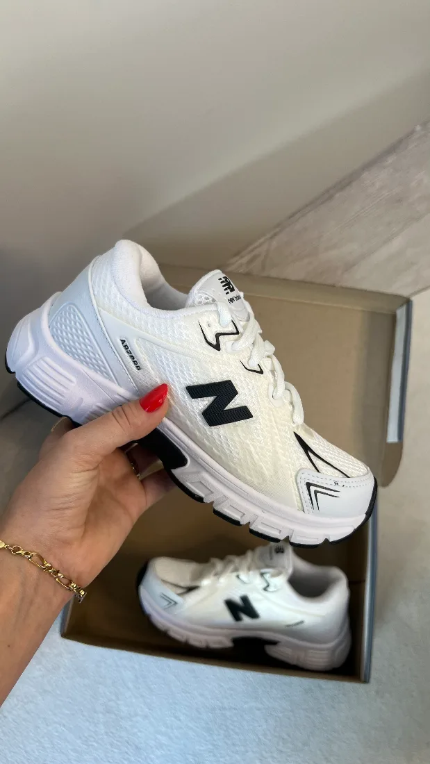 Tênis New Balance