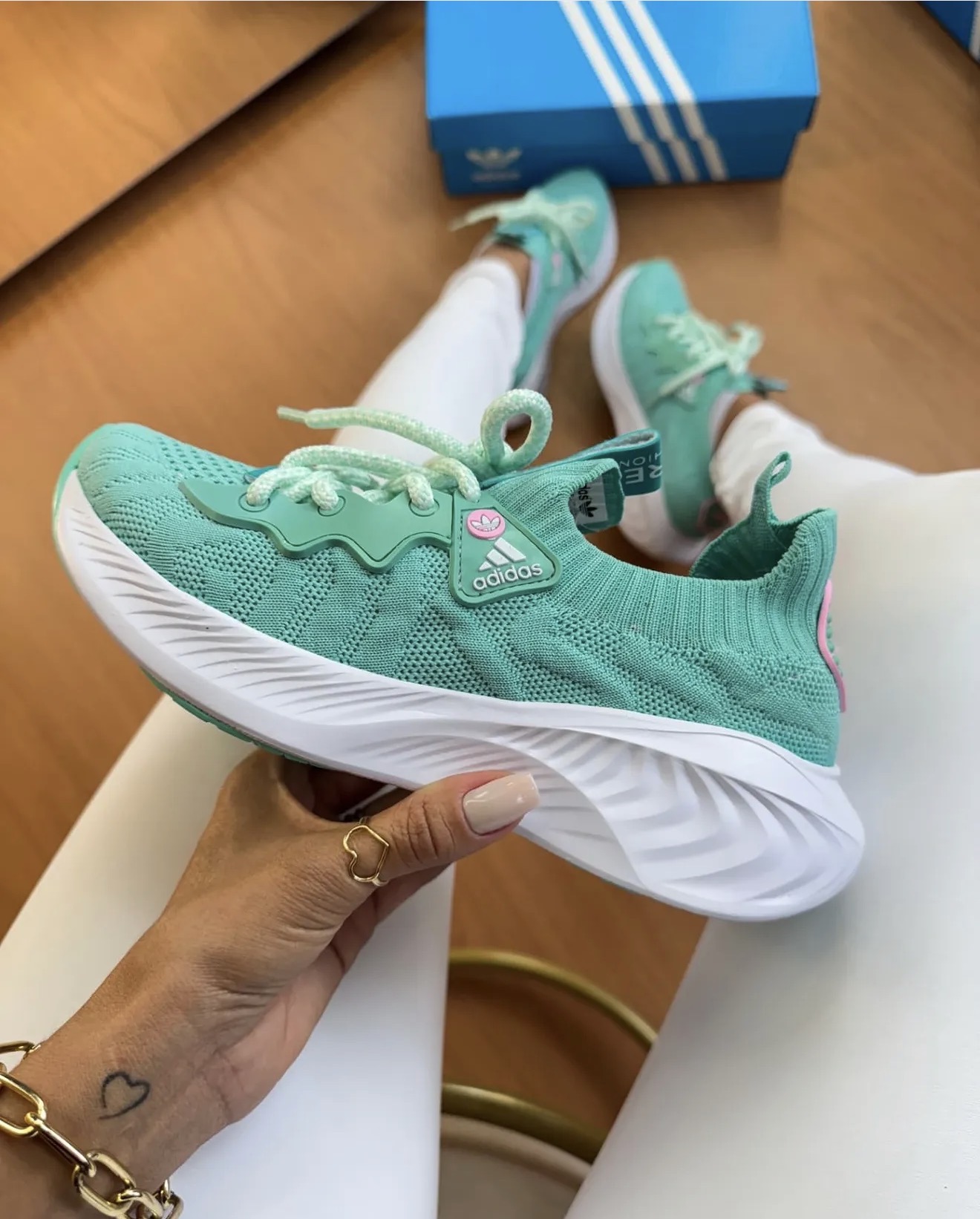 Tênis Addidas