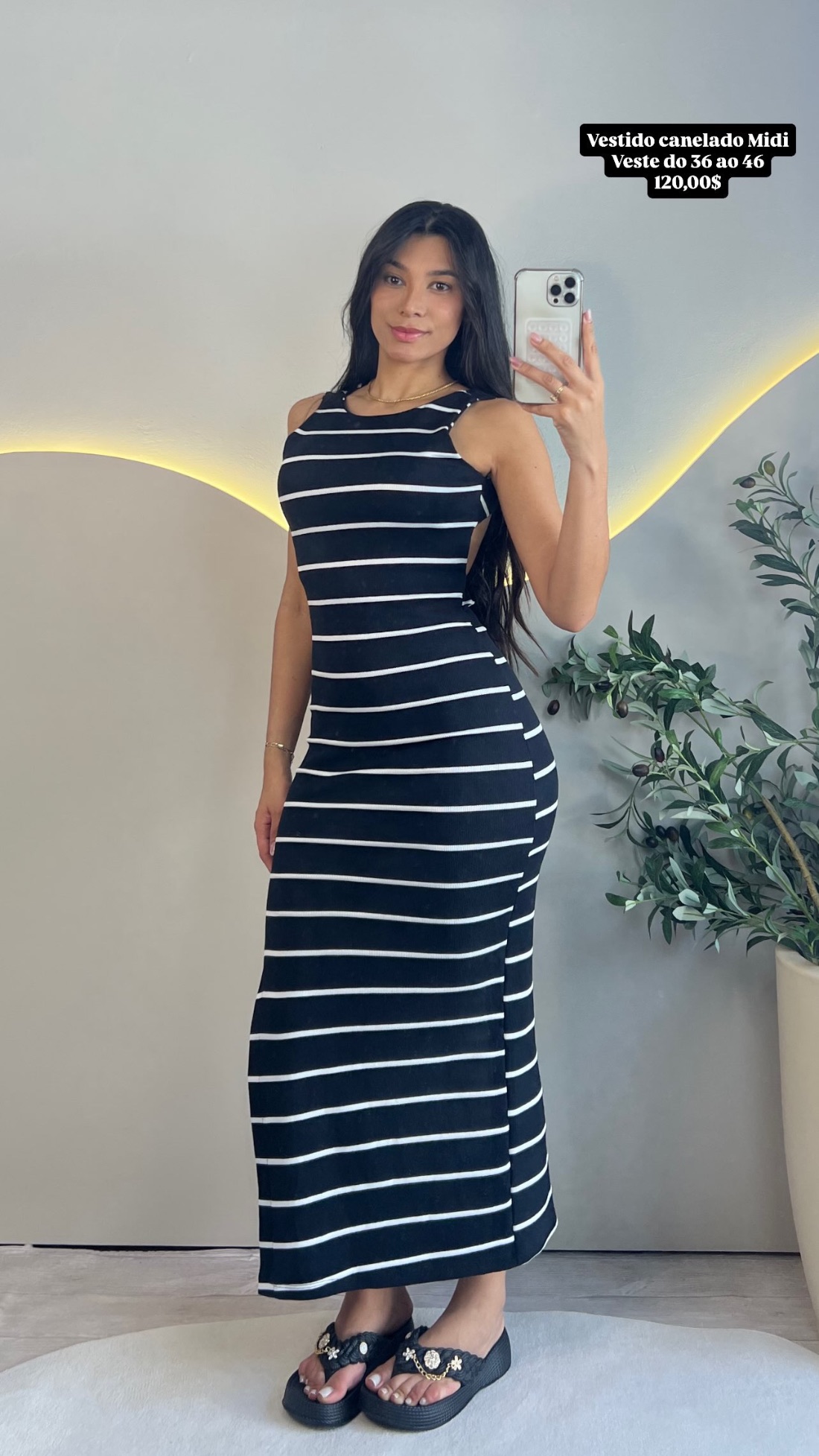 Vestido Canelado Midi